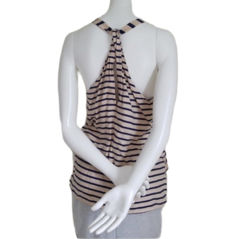 Kenar Top - NWT! Size Medium - Picture 5 of 7